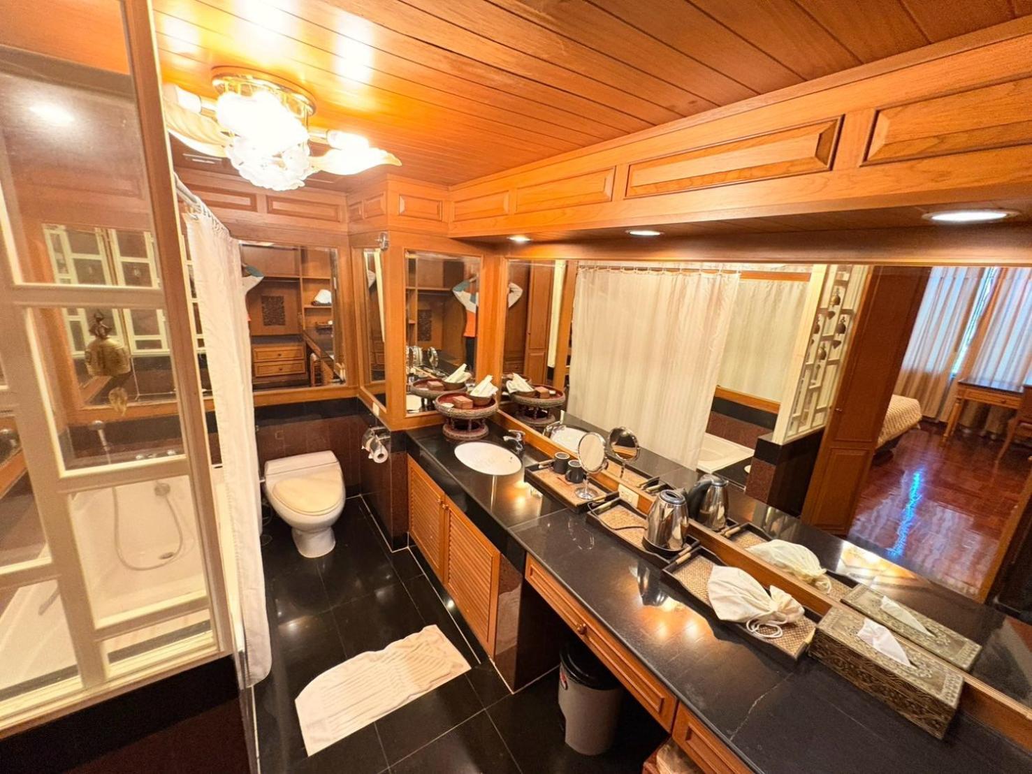 Taksilahotel Mahaszarakham Kültér fotó