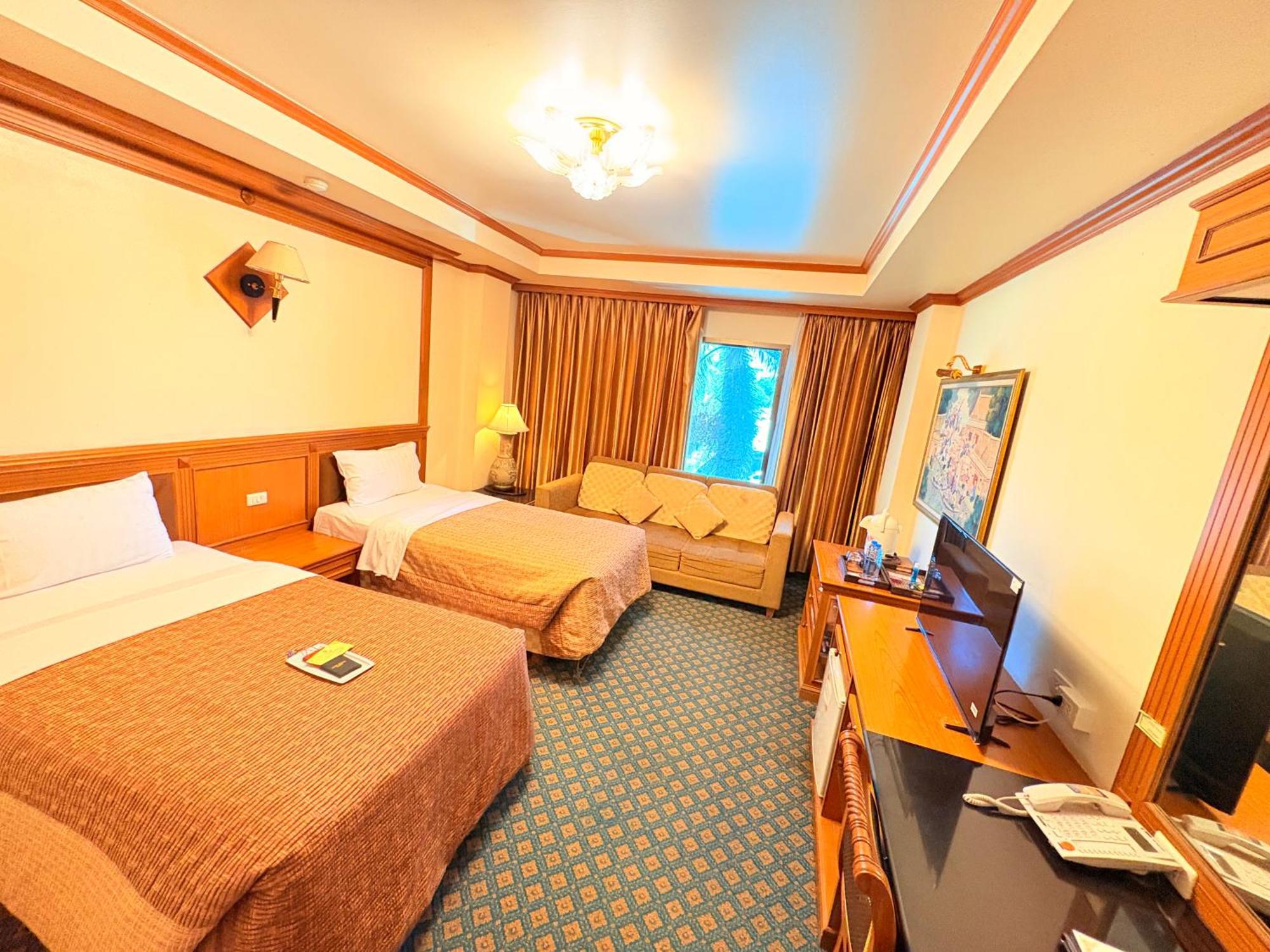 Taksilahotel Mahaszarakham Kültér fotó