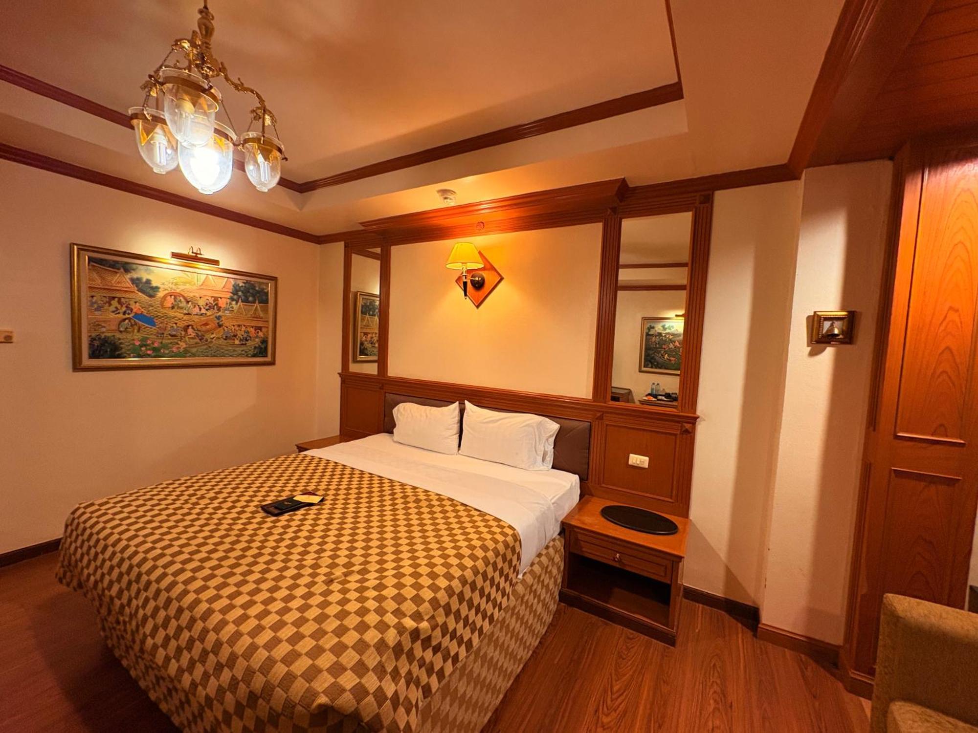 Taksilahotel Mahaszarakham Kültér fotó