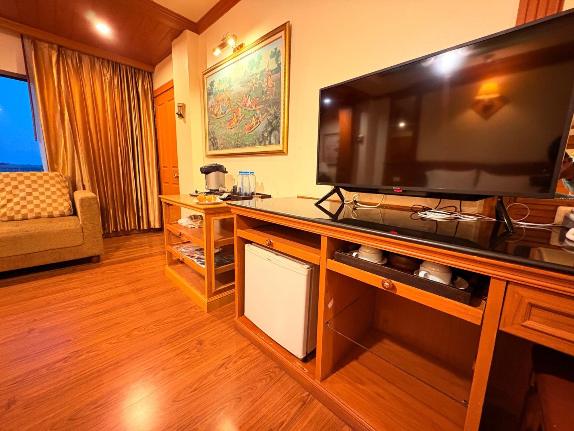 Taksilahotel Mahaszarakham Kültér fotó
